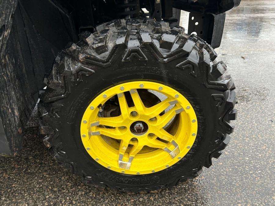 2021 John Deere Gator XUV865M UTV - Image 45