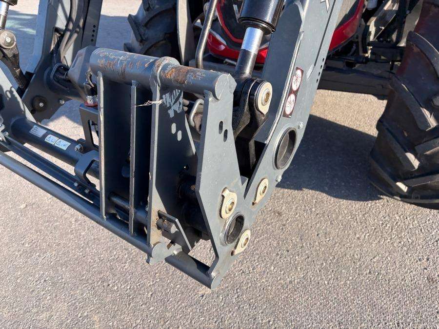 2021 Valtra A75 Tractor with loader - Image 46