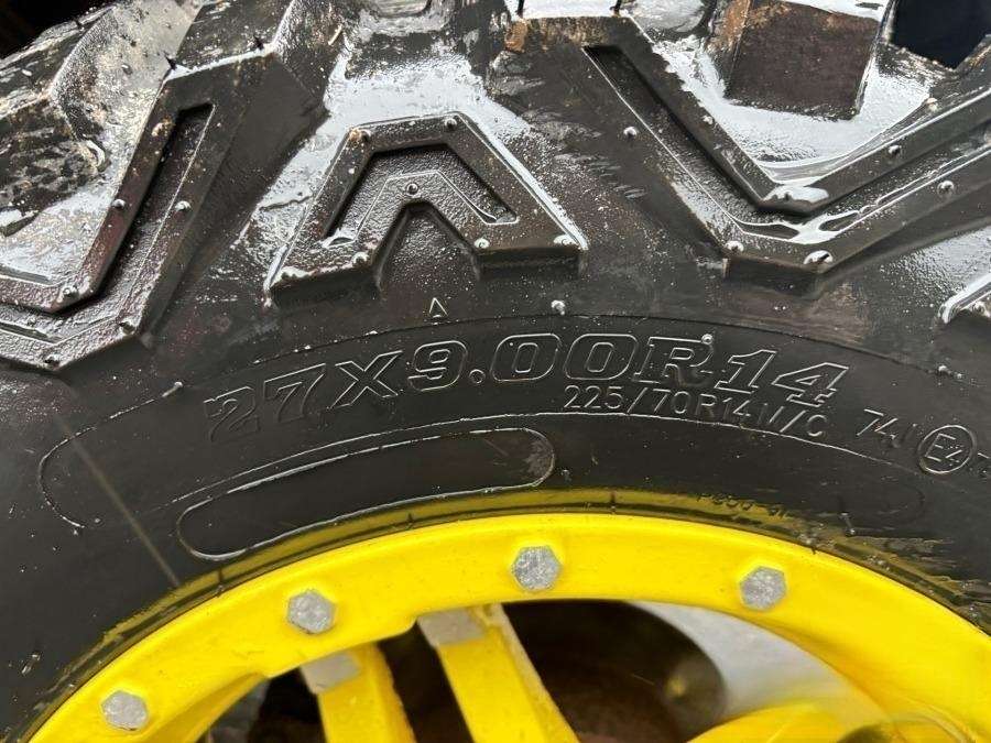 2021 John Deere Gator XUV865M UTV - Image 46