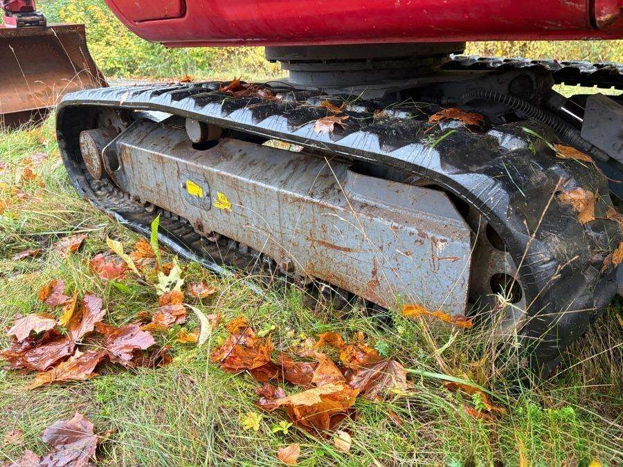 2021 Takeuchi TB 230 Excavator with rototilt & attachments - Image 47