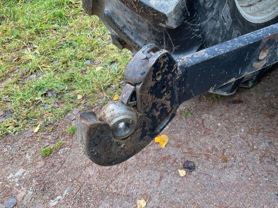 2012 New Holland T6070 Elite Tractor with loader - Image 48