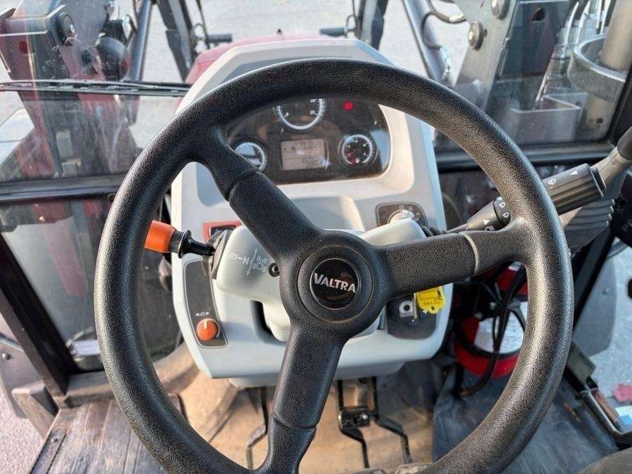 2021 Valtra A75 Tractor with loader - Image 50
