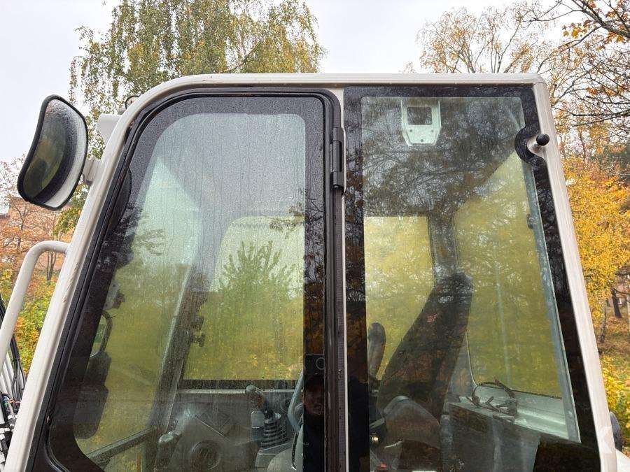 2021 Takeuchi TB 230 Excavator with rototilt & attachments - Image 51