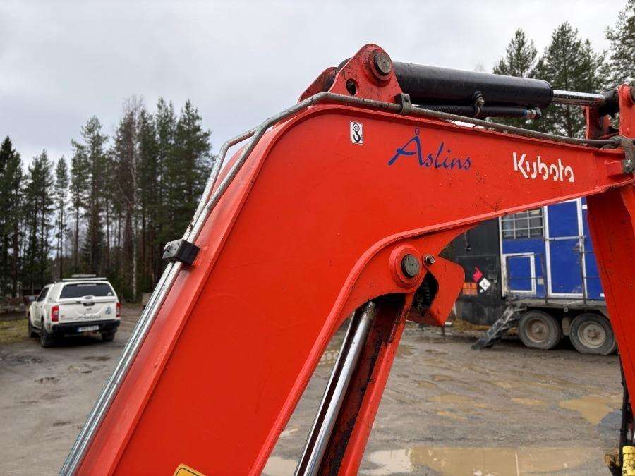 2019 Kubota U27-4 HI Excavator with trailer - Image 56