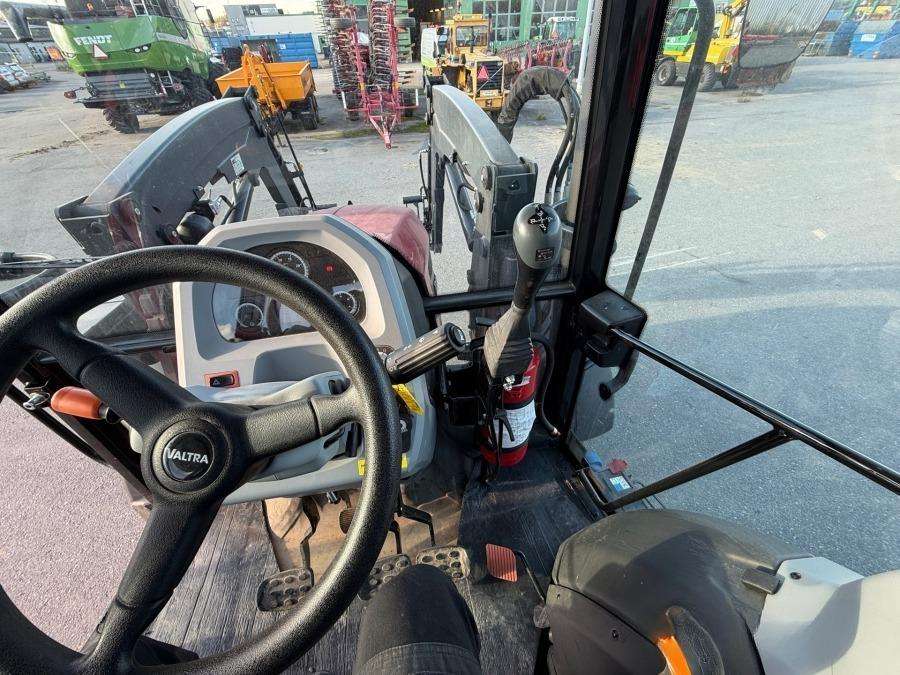 2021 Valtra A75 Tractor with loader - Image 63
