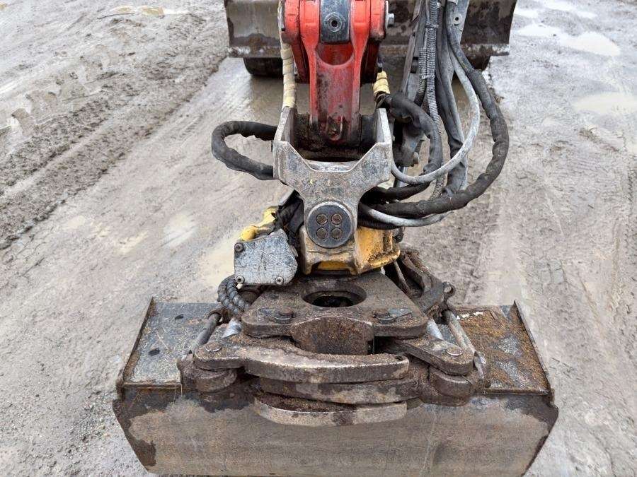 2019 Kubota U27-4 HI Excavator with trailer - Image 63