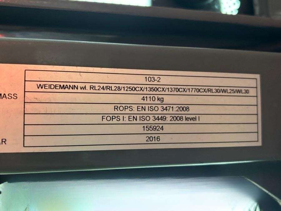 2016 Wacker Neuson WL25 Loader with bucket and forks - Image 67