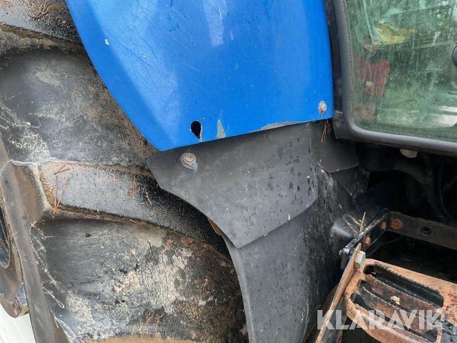 2012 New Holland T6070 Elite Tractor with loader - Image 67