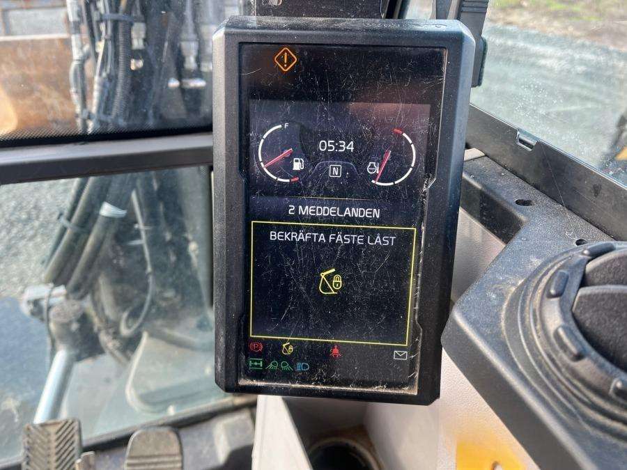 2016 Volvo EW60E Excavator - Image 69