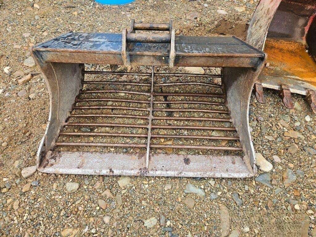 2015 Yanmar VIO38-U Excavator - Image 75