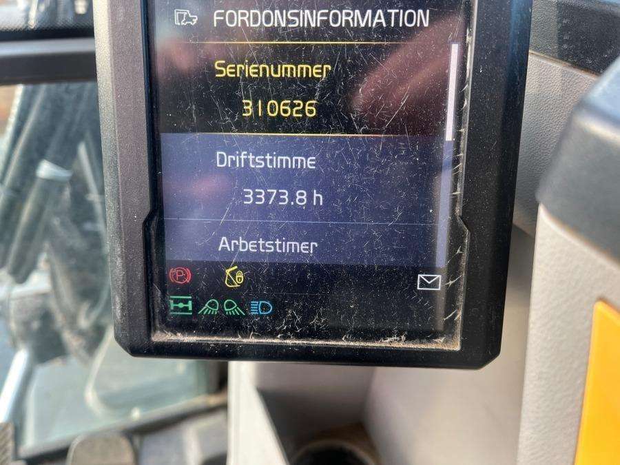 2016 Volvo EW60E Excavator - Image 76