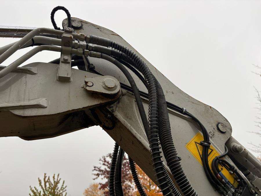 2021 Takeuchi TB 230 Excavator with rototilt & attachments - Image 76