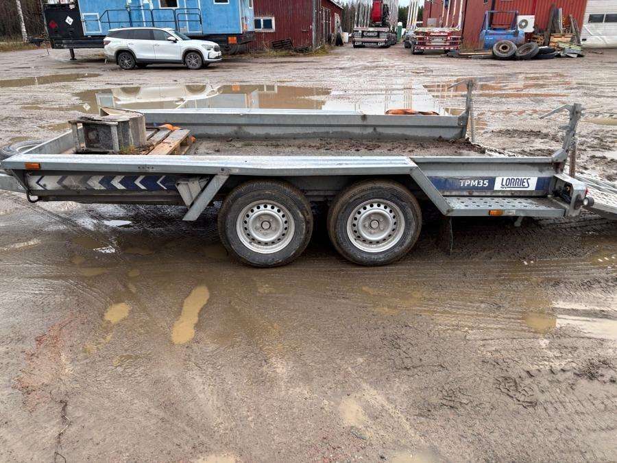 2019 Kubota U27-4 HI Excavator with trailer - Image 77