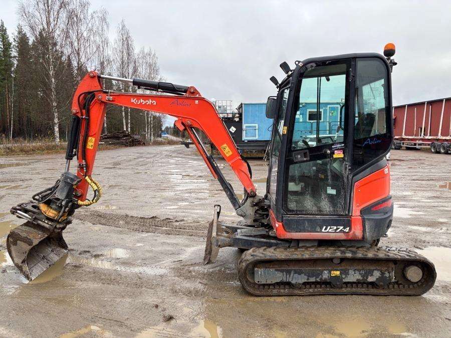2019 Kubota U27-4 HI Excavator with trailer - Image 9