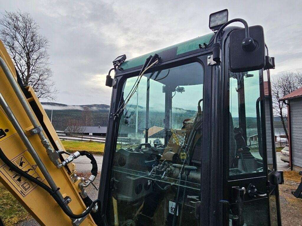 2015 Yanmar VIO38-U Excavator - Image 9