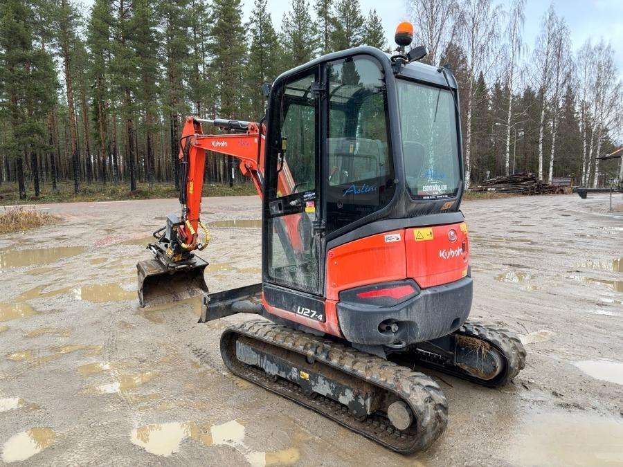 2019 Kubota U27-4 HI Excavator with trailer - Image 10
