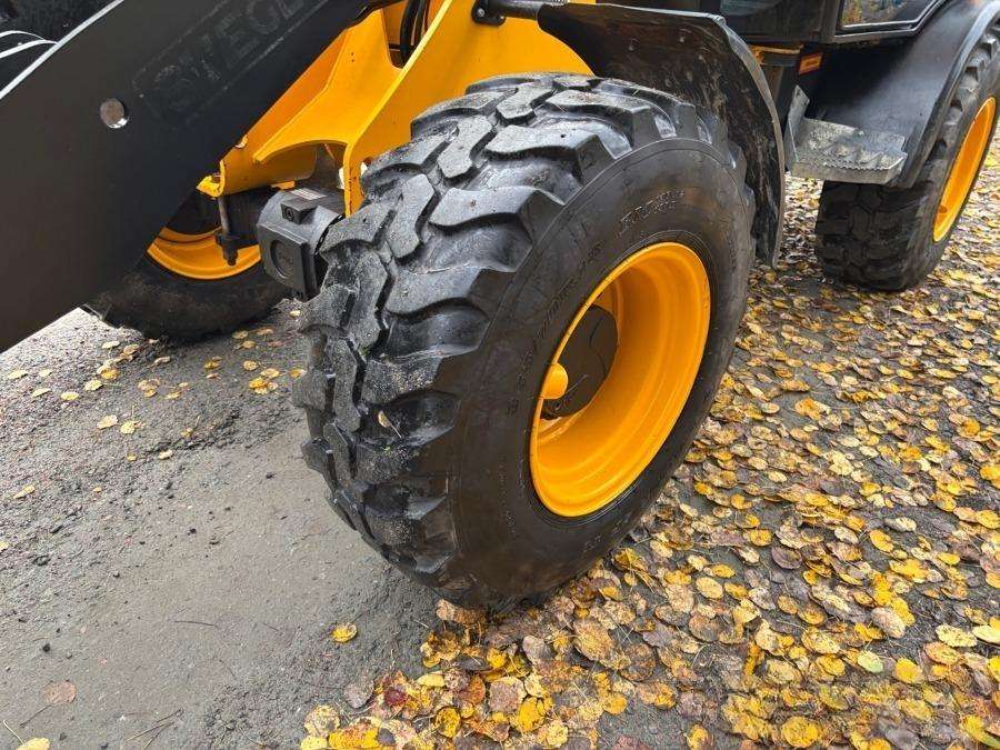2014 JCB 406 Wheel loader - Image 10