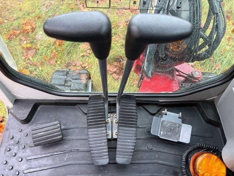 2021 Takeuchi TB 230 Excavator with rototilt & attachments - Image 92