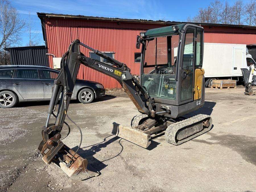 2015 Excavator Volvo EC18D Excavator - Image 2