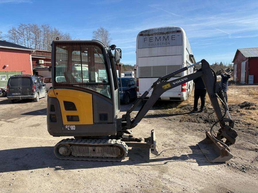 2015 Excavator Volvo EC18D Excavator - Image 31