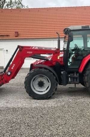 2008 Massey Ferguson 5445 Dyna-4 Tractor